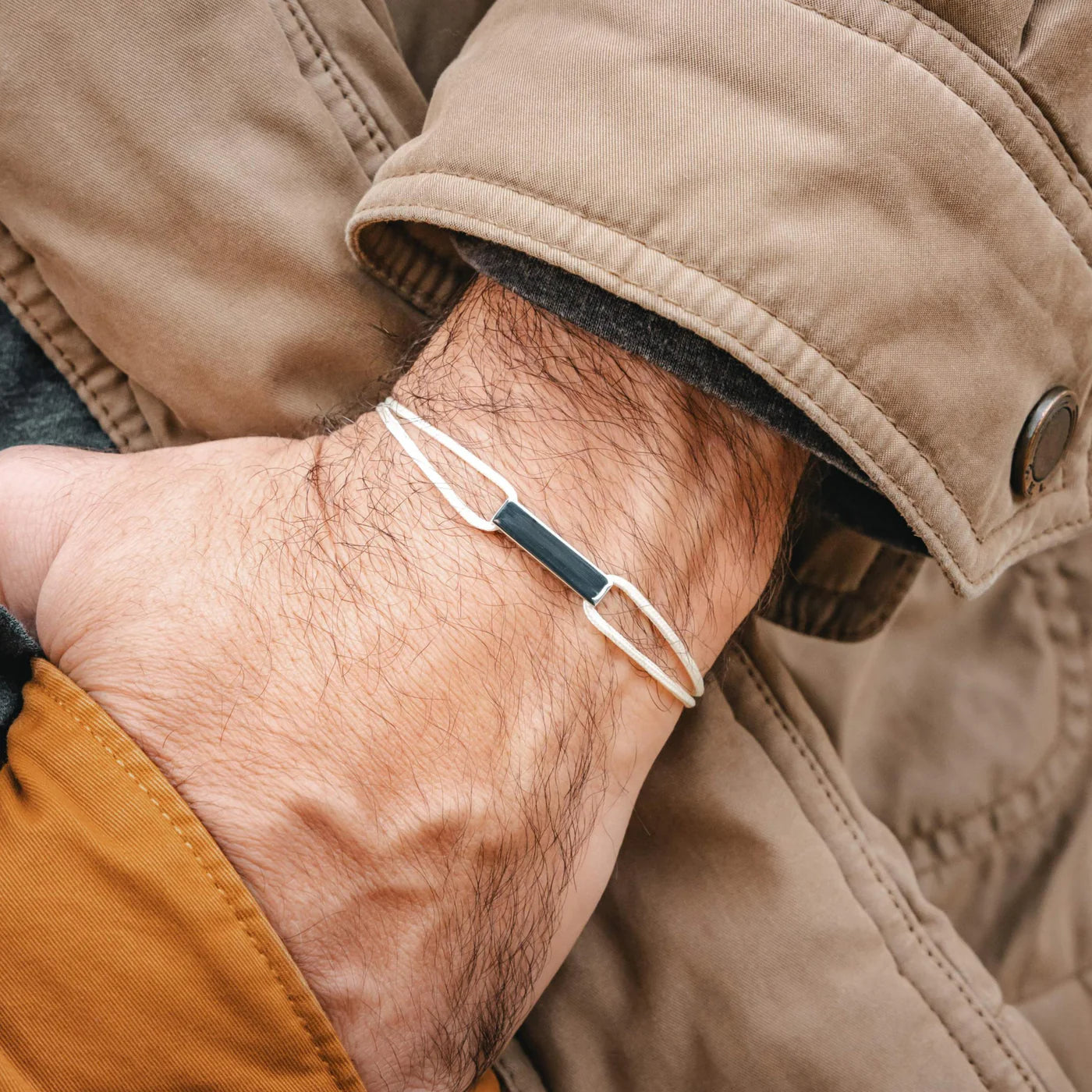 Pulseira Ajustável de Corda Branca Farol Beroc