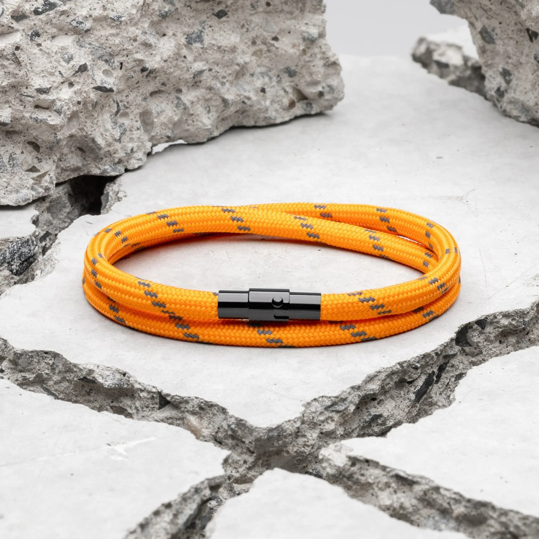 Pulseira de Corda Laranja Minimalista Coral Beroc