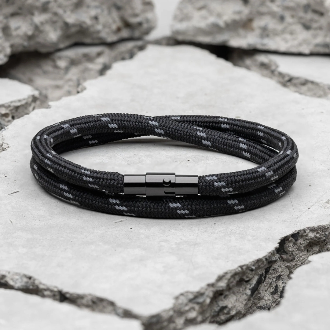 Pulseira de Corda Preta Minimalista Coral Beroc