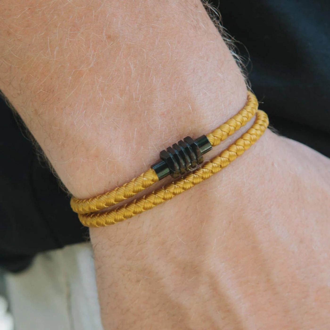 Pulseira Minimalista Amarela .beroc