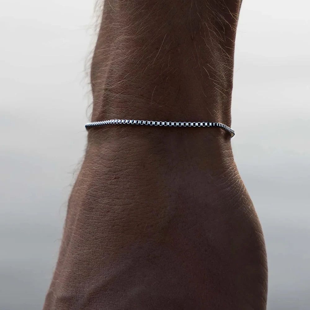 Pulseira de Ouro Minimalista Beroc