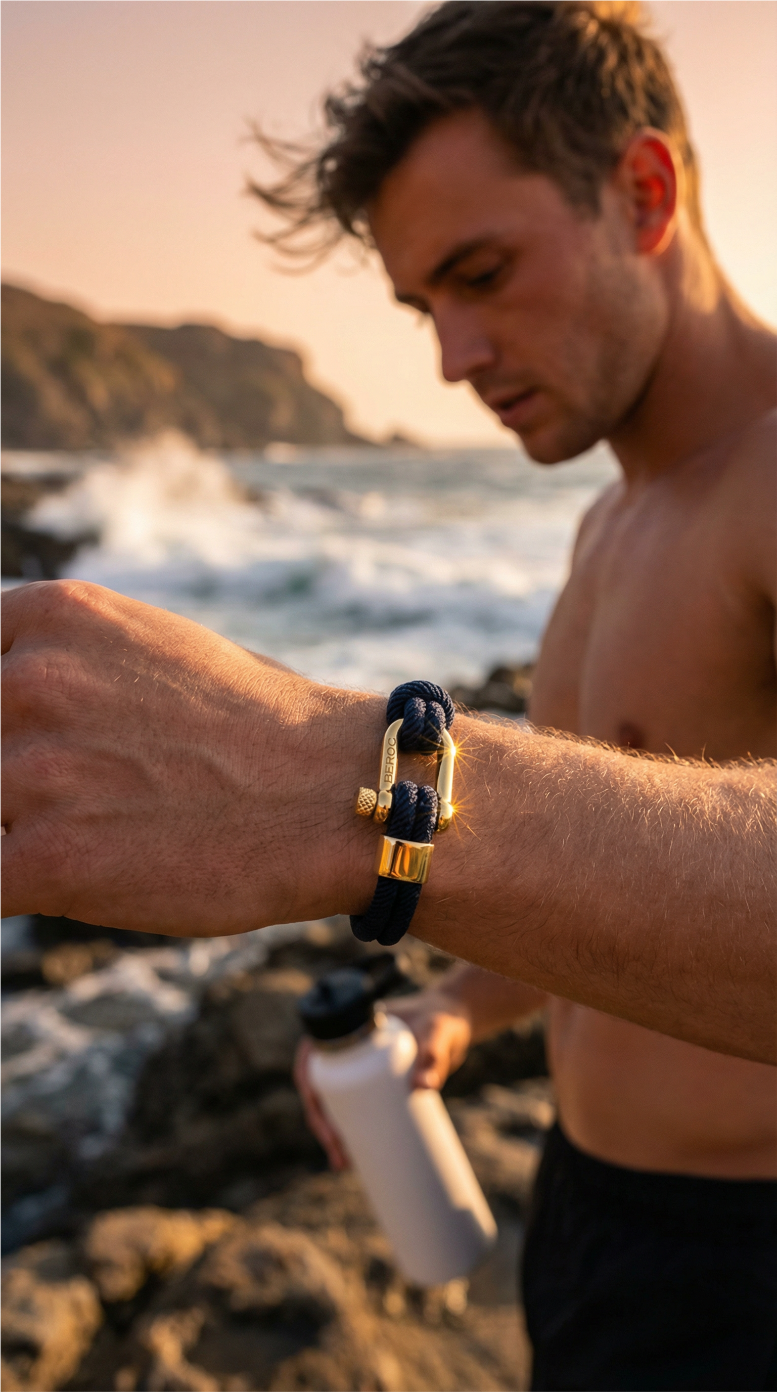 Pulseira de Corda Azul Malibu Gold Beroc