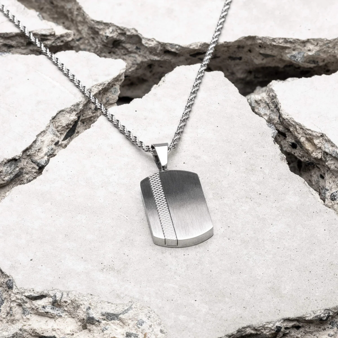 Colar Minimalista Maré Prata Beroc