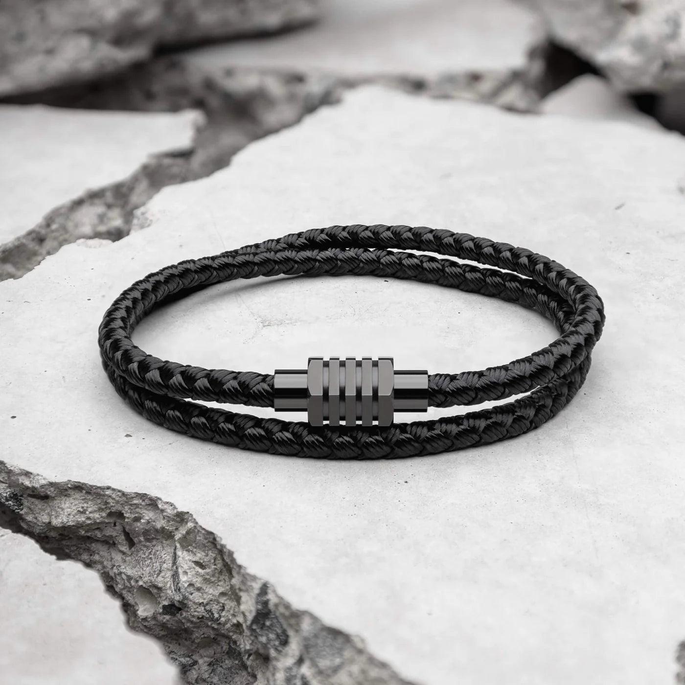 Pulseira Minimalista Preta .beroc