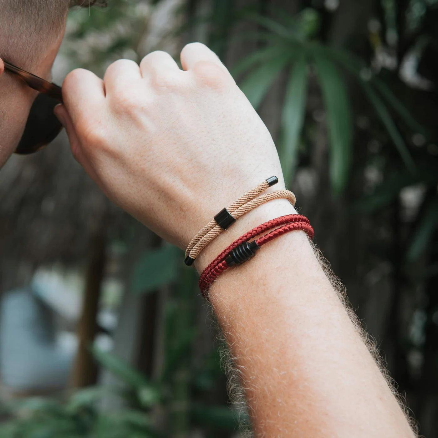 Pulseira Minimalista Vermelha .beroc